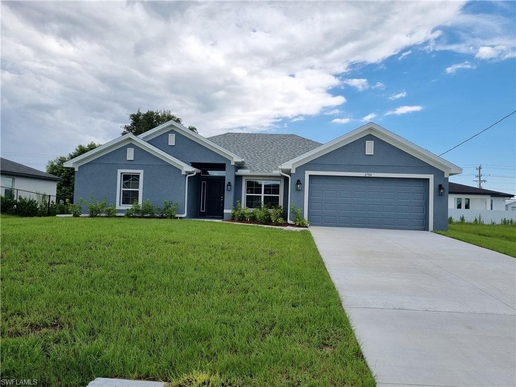 2704 NW Embers TER CAPE CORAL, FL 33993