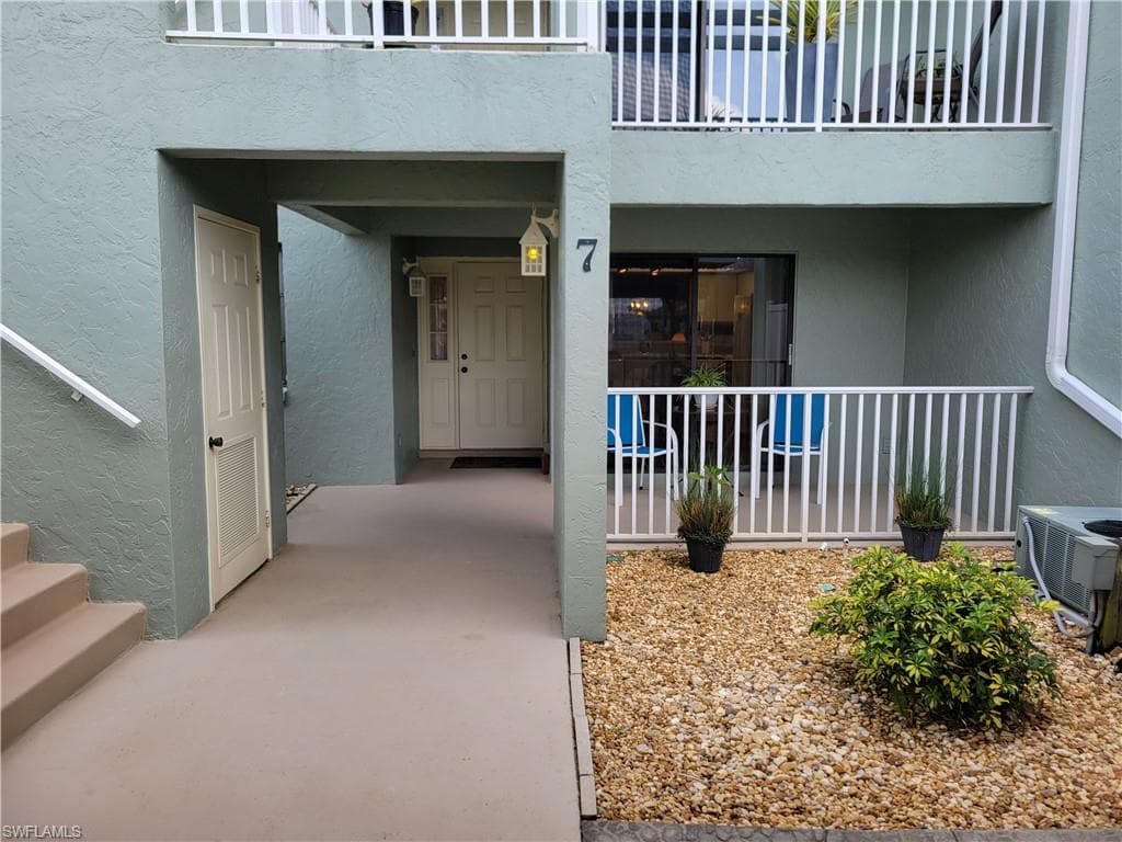 1408 San Cristobal AVE 7 PUNTA GORDA, FL 33983