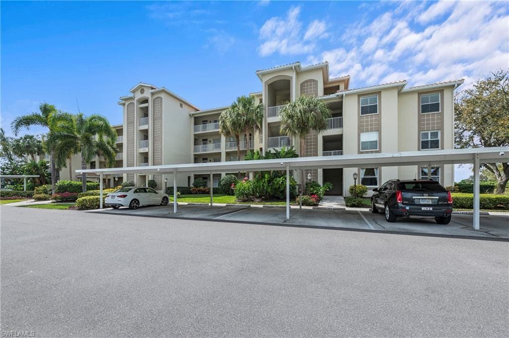 9500 Highland Woods BLVD 306 BONITA SPRINGS, FL 34135