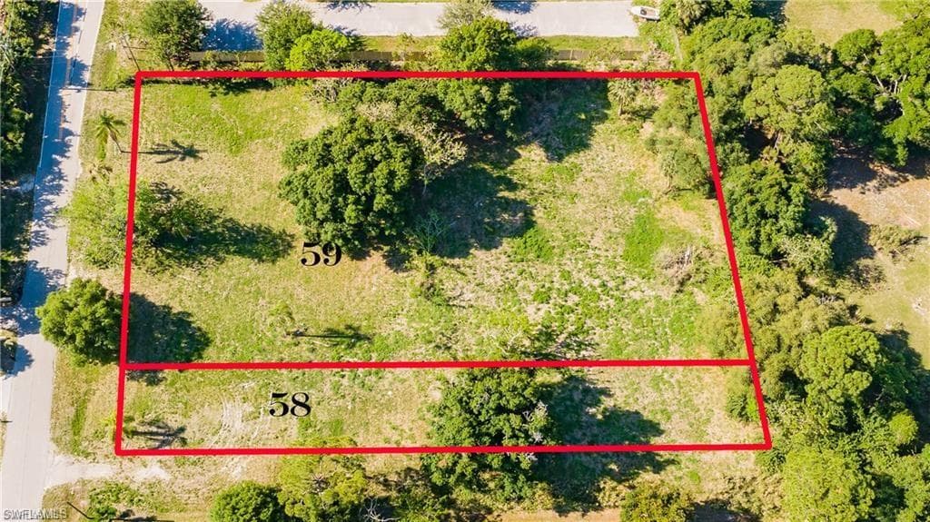 1251 McNeill RD NORTH FORT MYERS, FL 33903