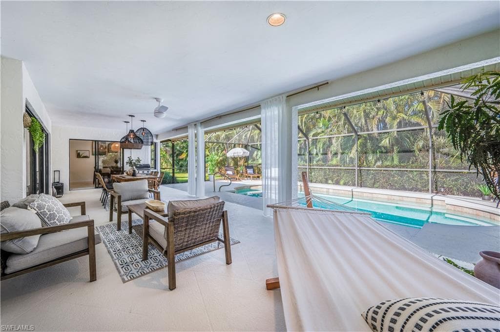 182 Muirfield CIR NAPLES, FL 34113
