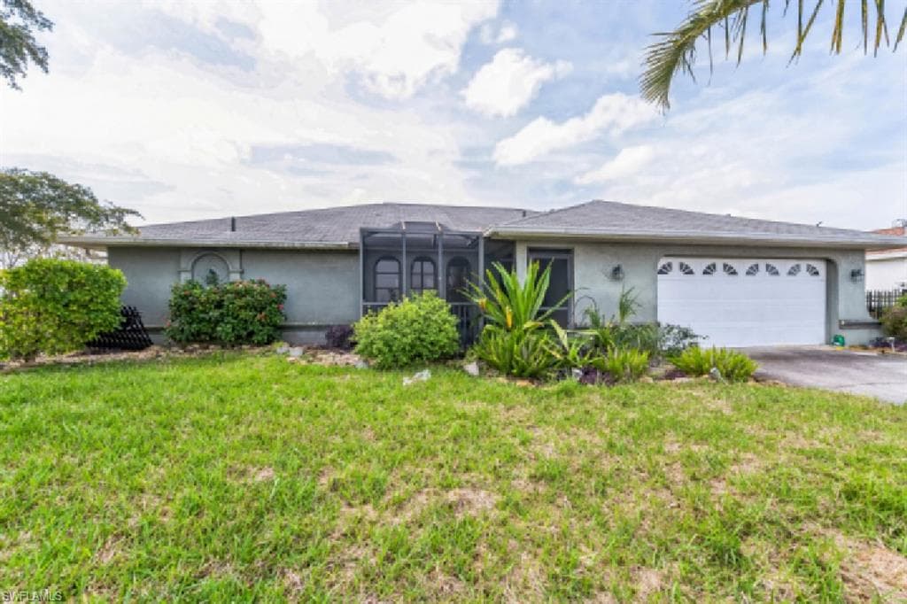 534 6th TER CAPE CORAL, FL 33909