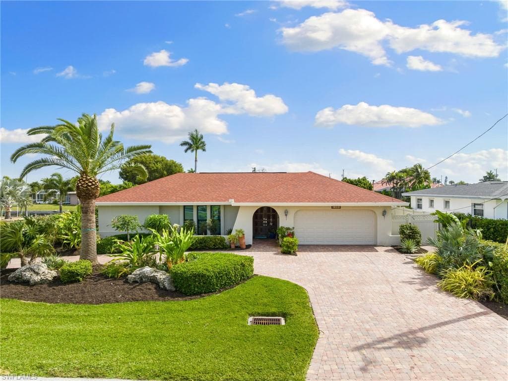 4401 SE 10th AVE CAPE CORAL, FL 33904