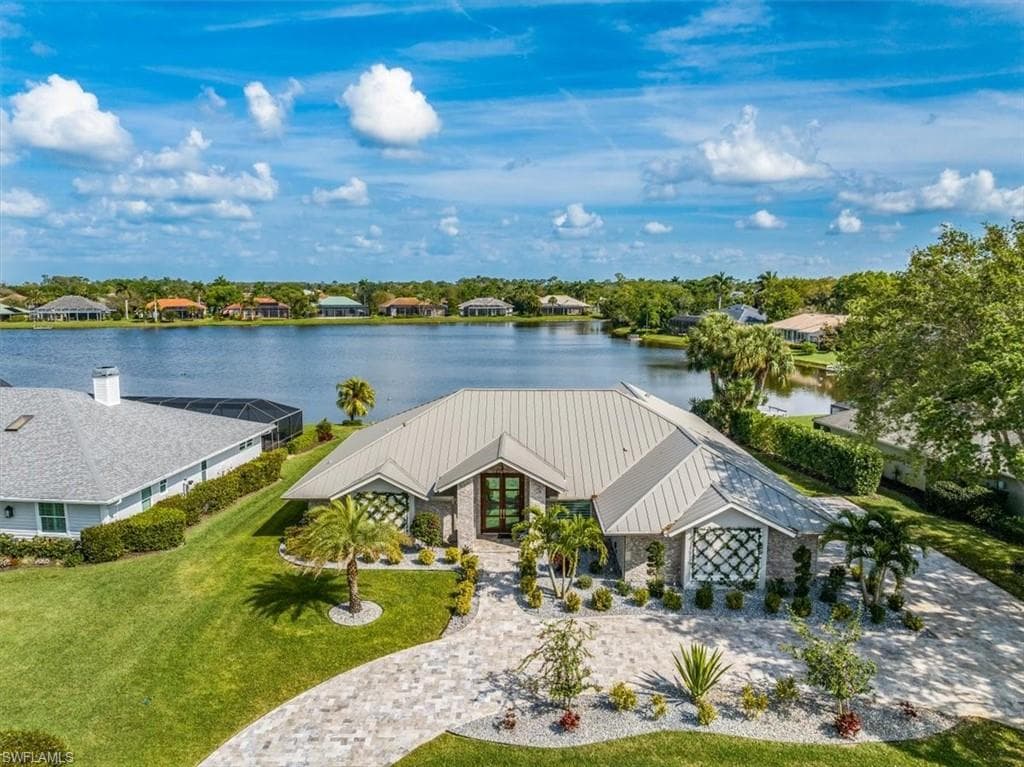 2031 Imperial Golf Course BLVD NAPLES, FL 34110