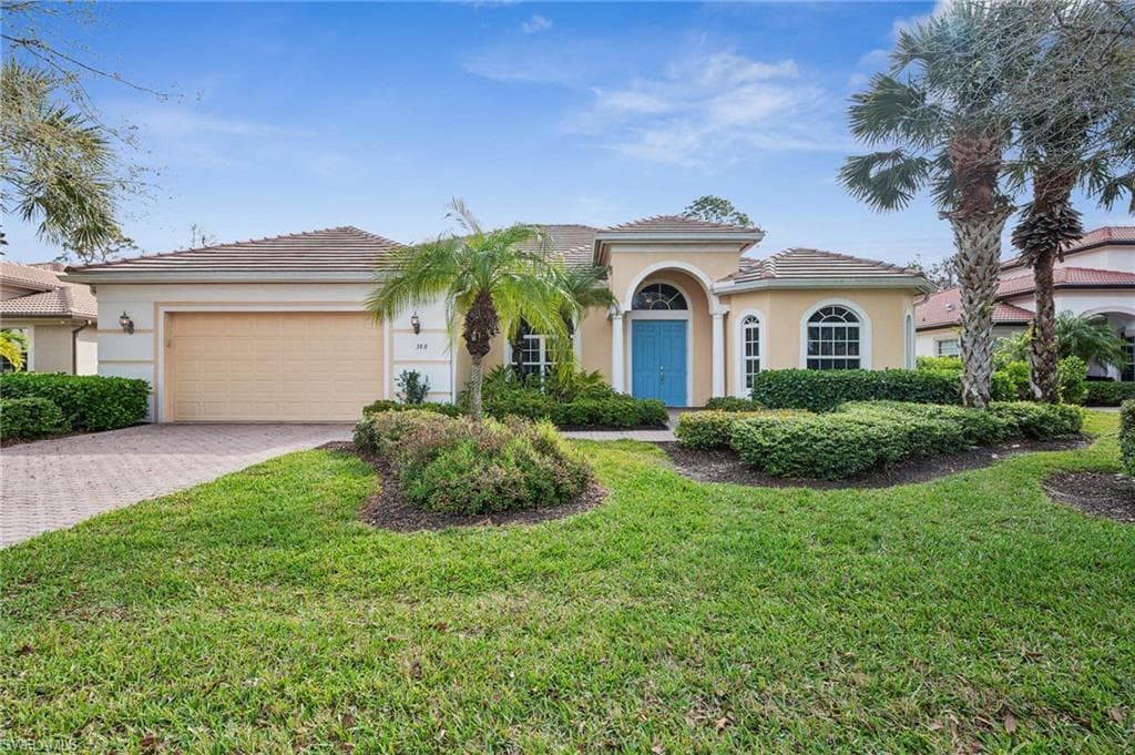 388 Cypress WAY W