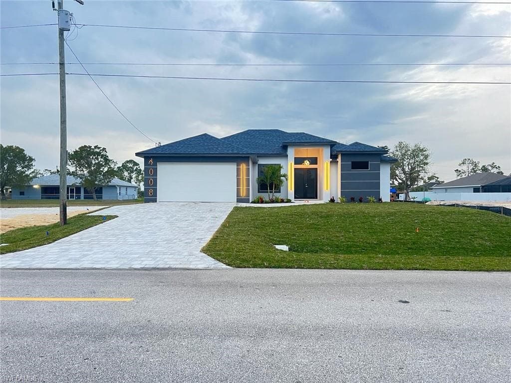 4008 Garden BLVD CAPE CORAL, FL 33909