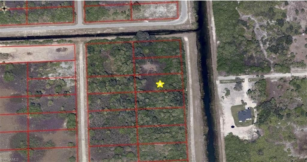 1515 Hines AVE LEHIGH ACRES, FL 33972