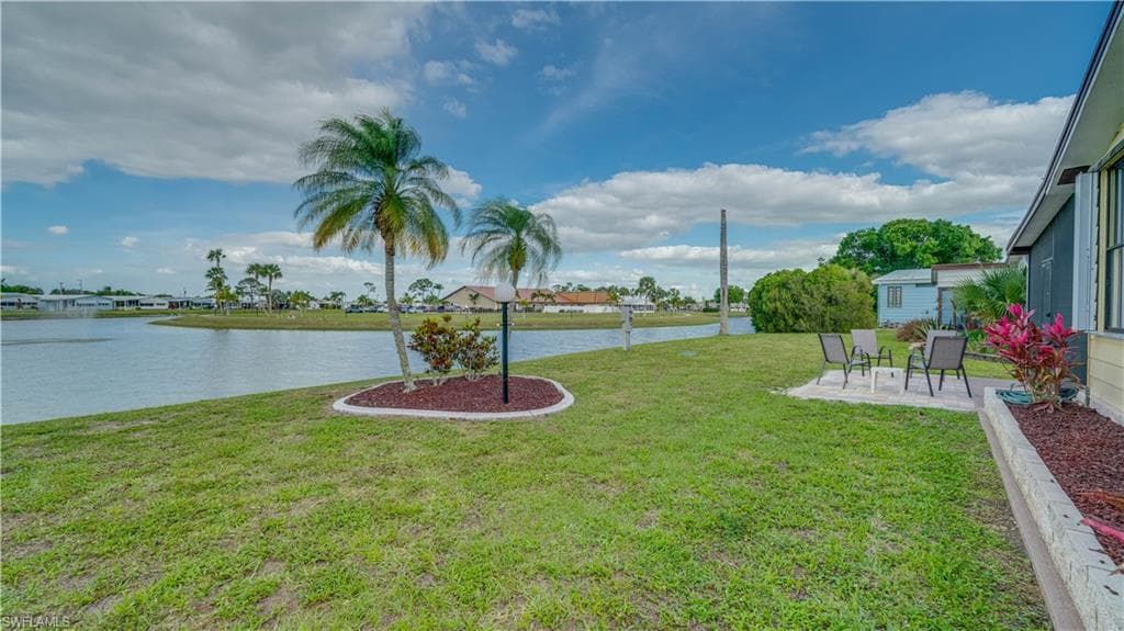 329 Sunshine AVE NORTH FORT MYERS, FL 33903