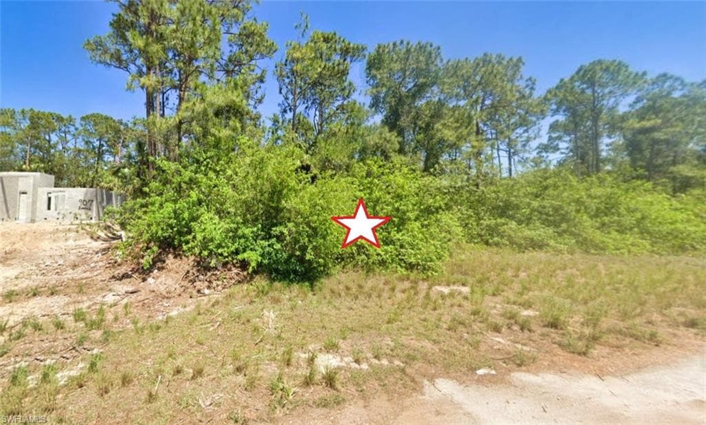 905 Emerald ST LABELLE, FL 33935