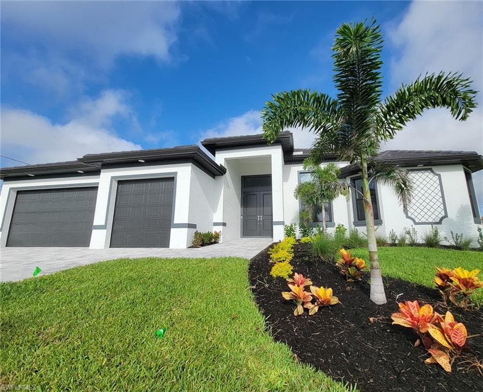2219 SW 50th LN CAPE CORAL, FL 33914