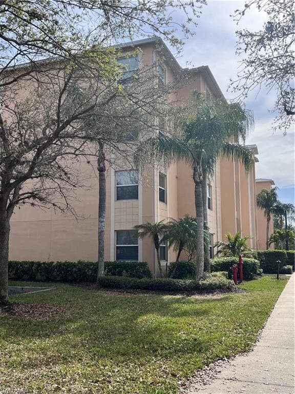 8451 Kingbird LOOP 312 ESTERO, FL 33967