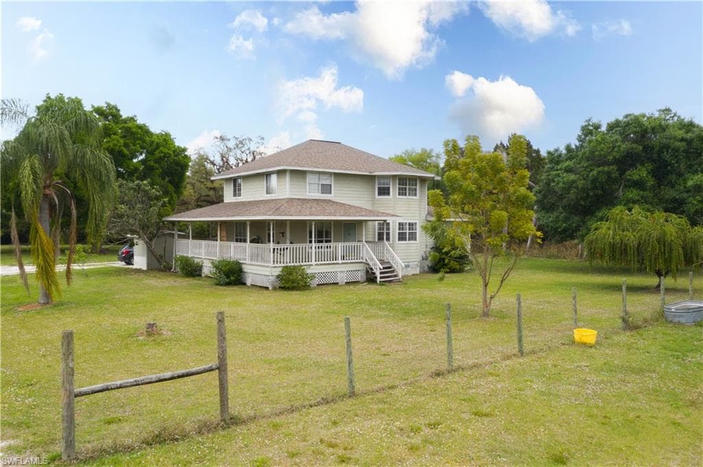22561 Tuckahoe RD ALVA, FL 33920