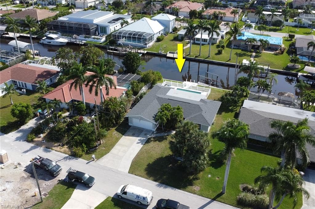 5333 Malaluka CT CAPE CORAL, FL 33904