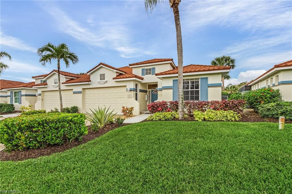 10321 Cape Roman RD 102 ESTERO, FL 34135