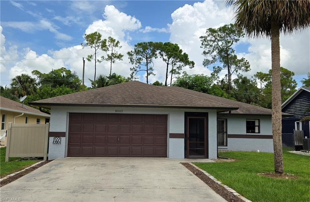 6003 Hollow DR NAPLES, FL 34112