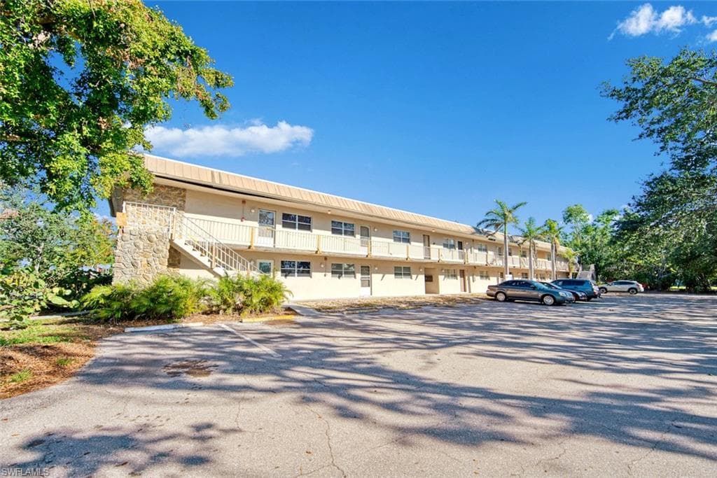 1560 Colonial BLVD 231 FORT MYERS, FL 33907