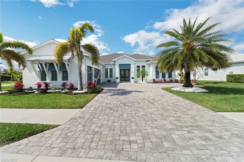 8978 Redonda DR NAPLES, FL 34114