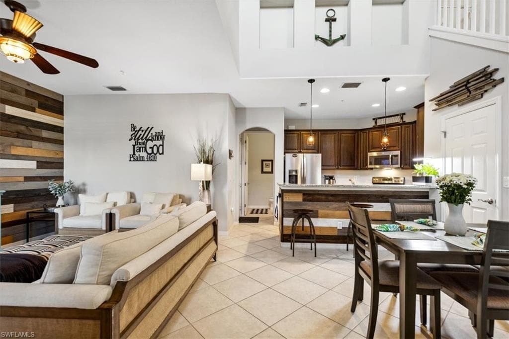 11711 Izarra WAY 6107 FORT MYERS, FL 33912