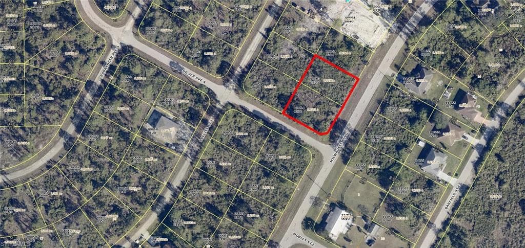 1143 + 1145 Milwaukee BLVD LEHIGH ACRES, FL 33974