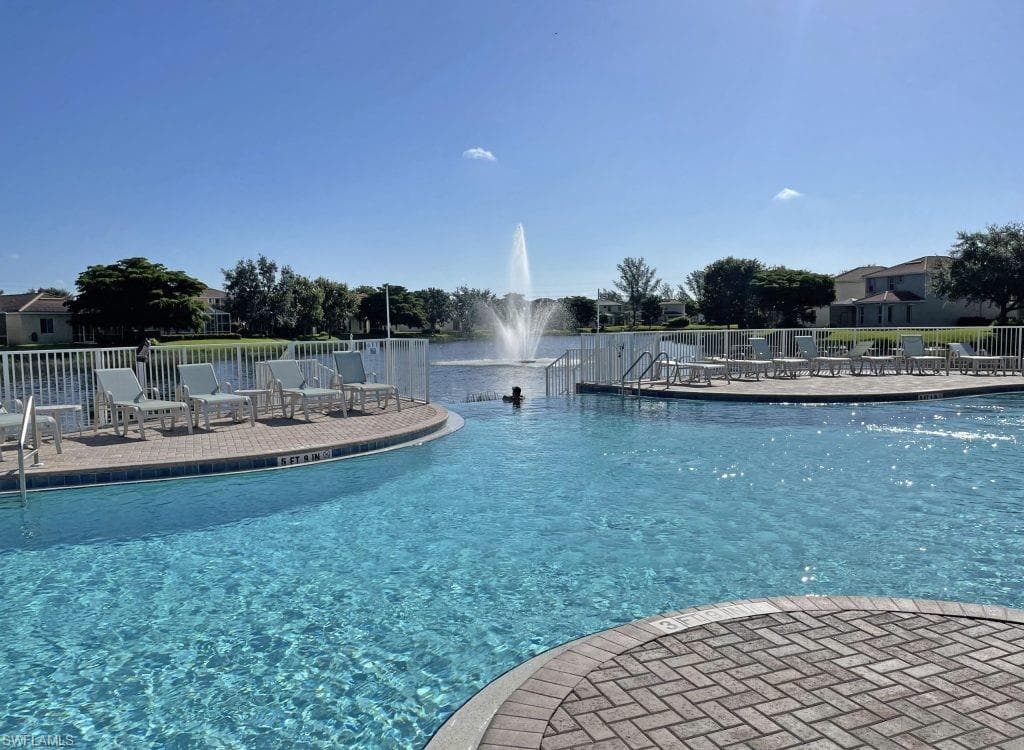 8889 Spring Mountain WAY FORT MYERS, FL 33908