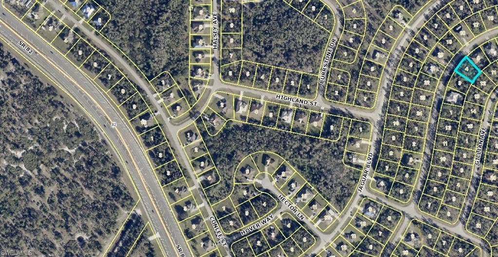 811 Grenada AVE LEHIGH ACRES, FL 33974