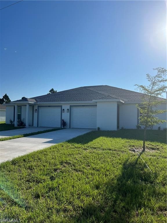 855 Bedford DR LEHIGH ACRES, FL 33974