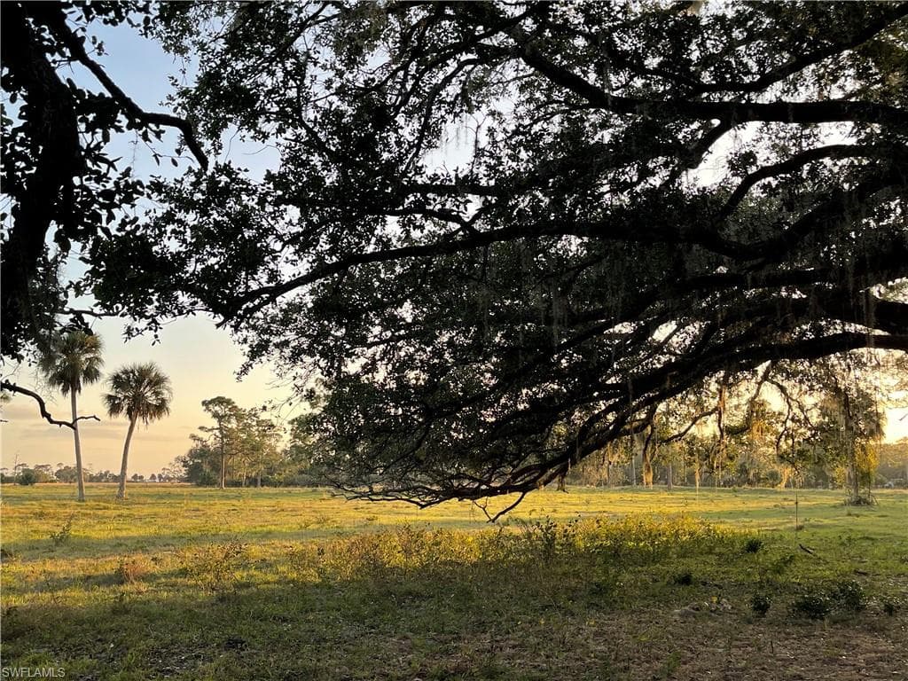 W State Rd 80 LABELLE, FL 33935
