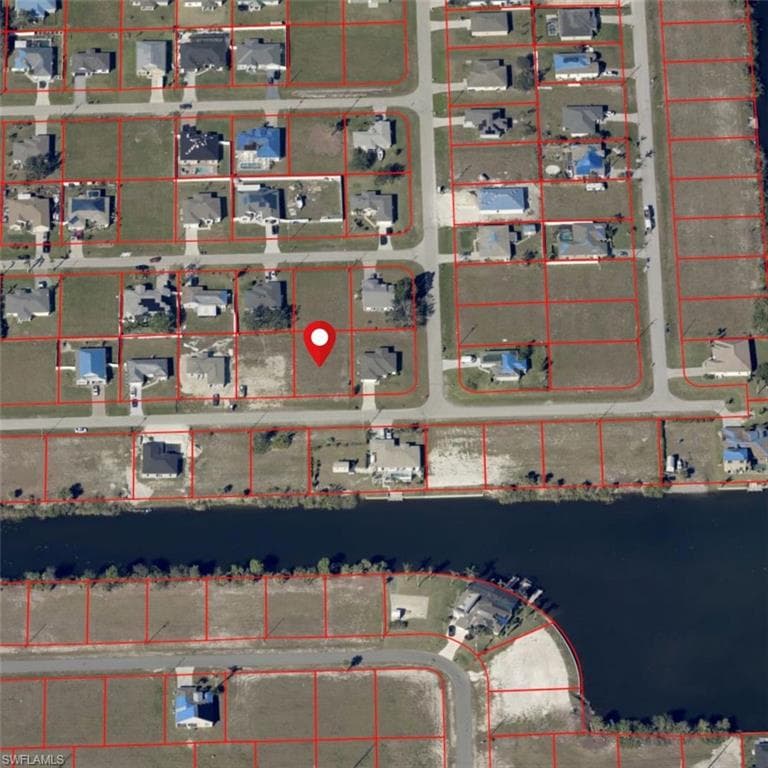 1305 NW 9th ST CAPE CORAL, FL 33993