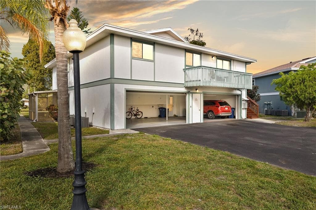 5831 Vancouver CIR 1 FORT MYERS, FL 33907