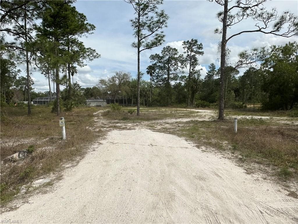 400 Canton AVE LEHIGH ACRES, FL 33972