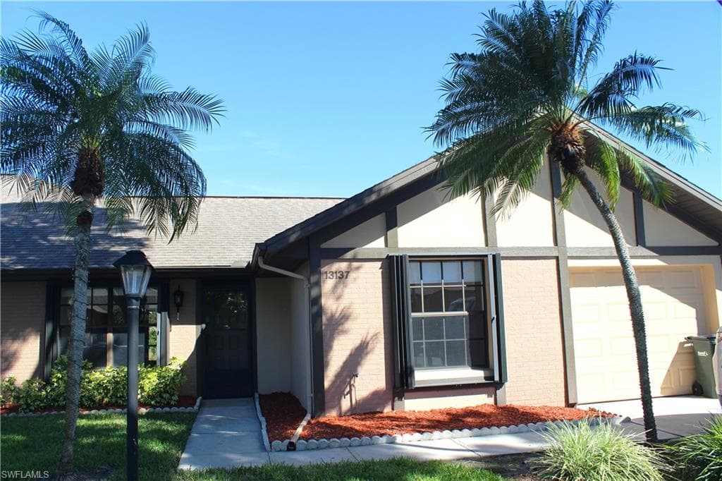 13137 Burningtree AVE FORT MYERS, FL 33919