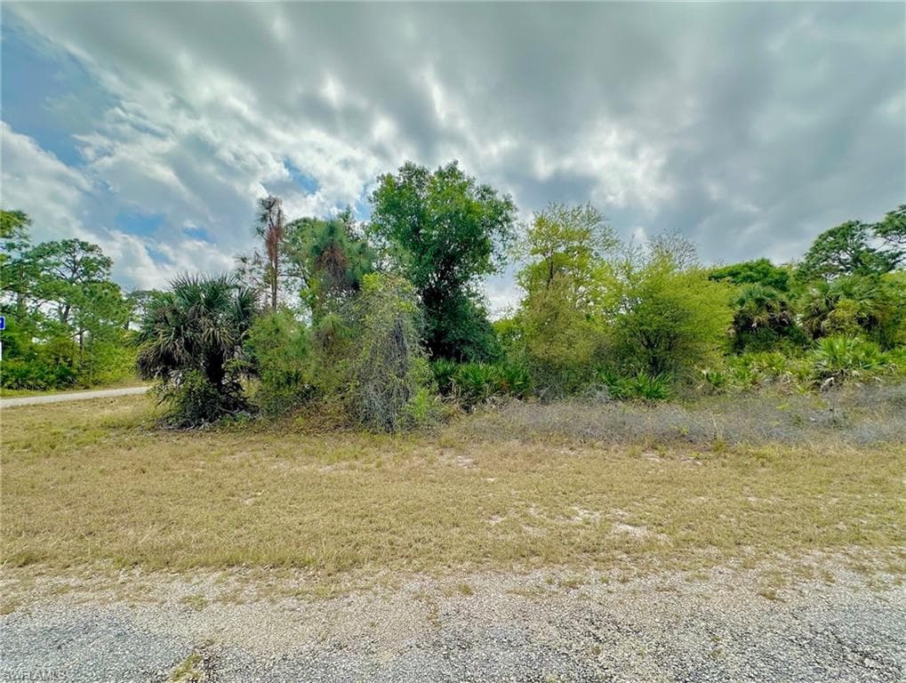 664 Whitmore LOOP LEHIGH ACRES, FL 33972