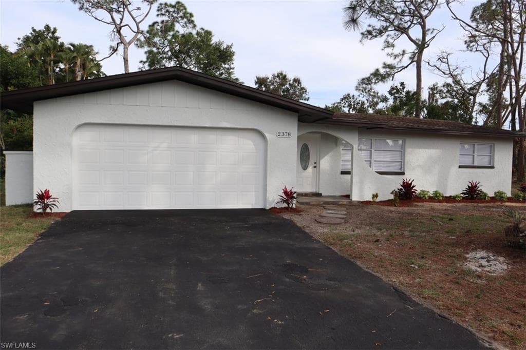 2378 Ivy AVE FORT MYERS, FL 33907