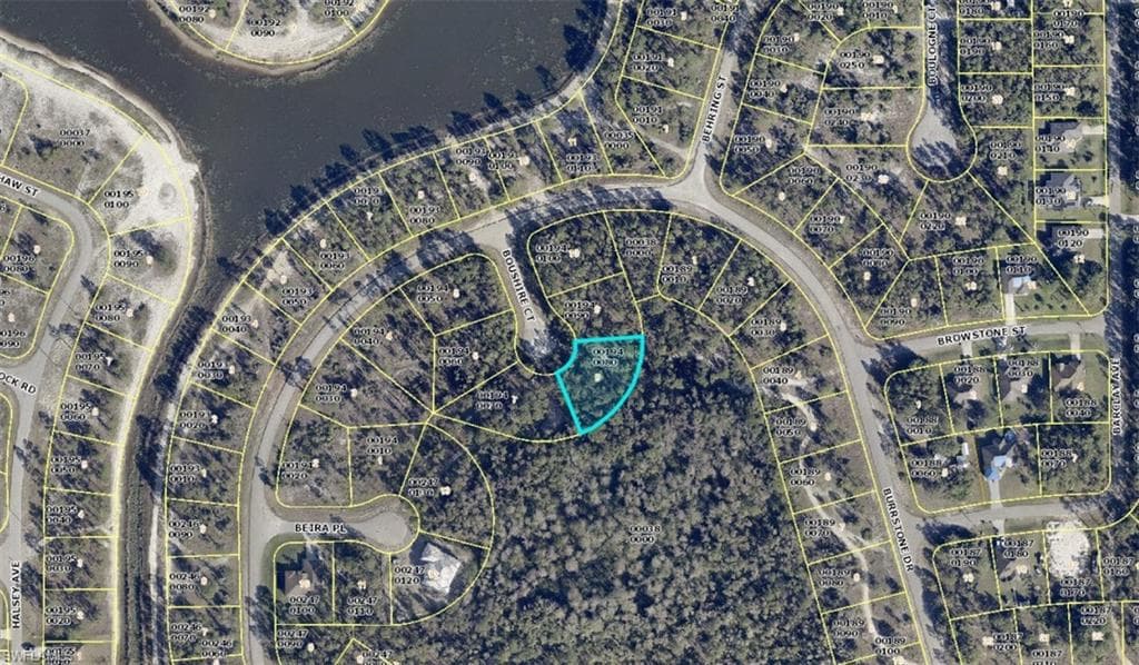 755 Boushire CT LEHIGH ACRES, FL 33974