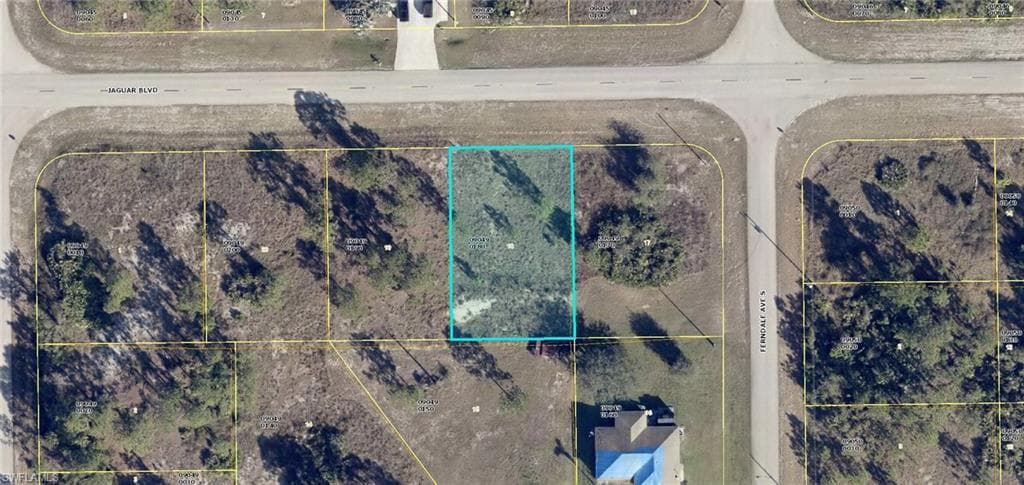 510 Jaguar BLVD LEHIGH ACRES, FL 33974