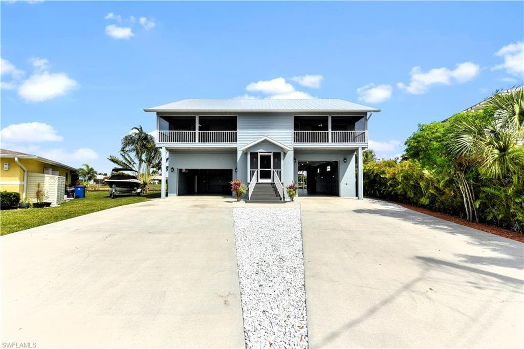 2054 Barbados AVE FORT MYERS, FL 33905