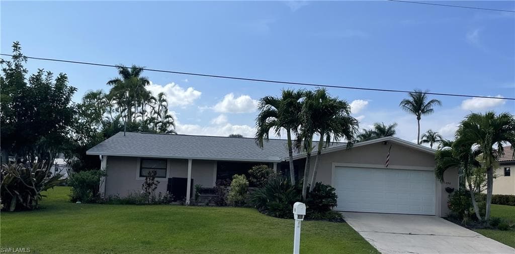 496 Keenan AVE FORT MYERS, FL 33919