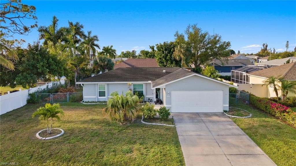 310 SE 17th TER CAPE CORAL, FL 33990