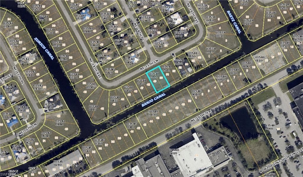 1814 NE 11th LN CAPE CORAL, FL 33909