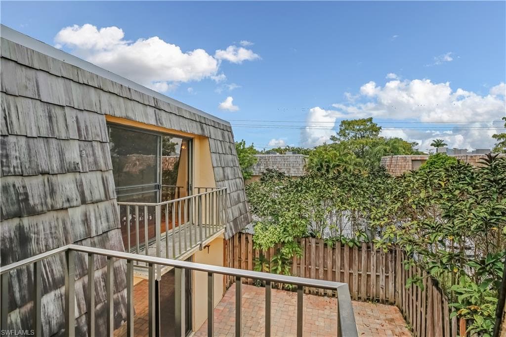 1531 Park Meadows DR 2 FORT MYERS, FL 33907