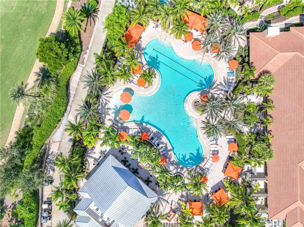 9373 Pocida CT 9-103A NAPLES, FL 34119