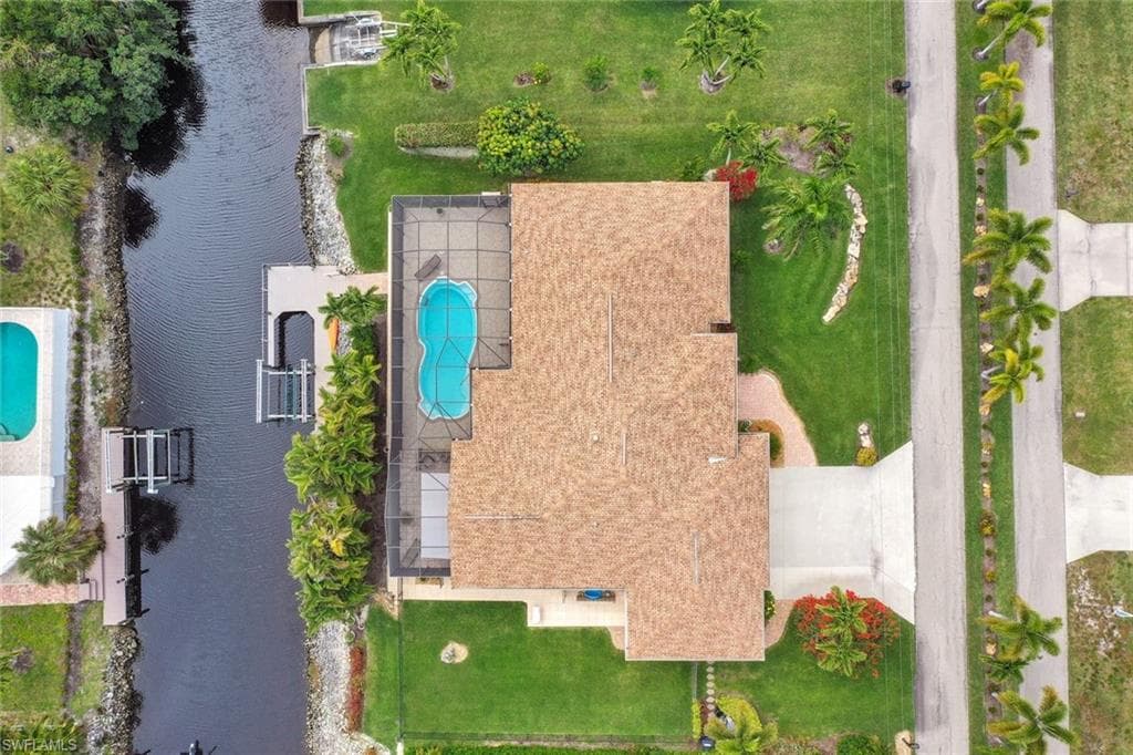 27071 Harbor DR BONITA SPRINGS, FL 34135
