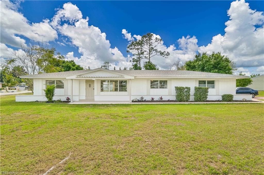 700 W Cleveland LN LEHIGH ACRES, FL 33936