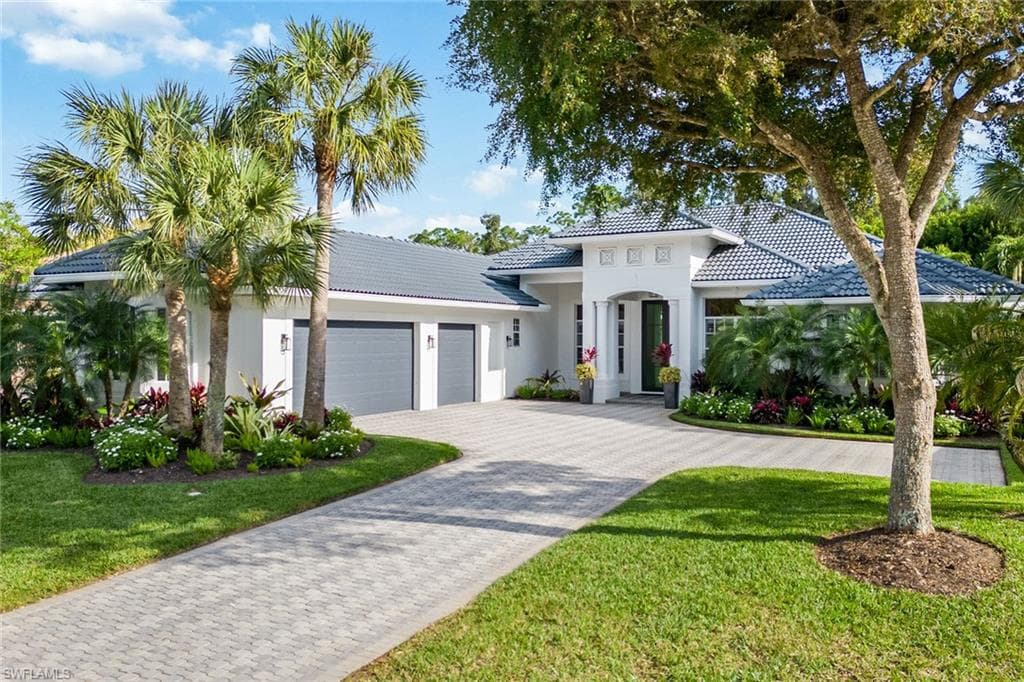 7672 Mulberry CT NAPLES, FL 34114