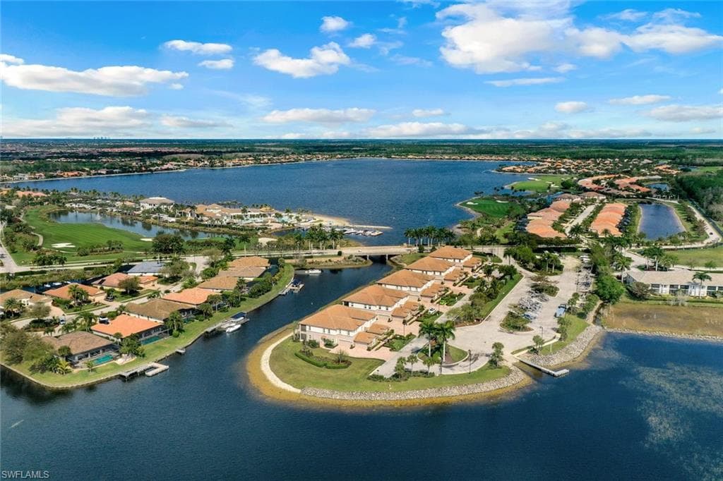 8839 Nautical Landing CIR 201 NAPLES, FL 34120