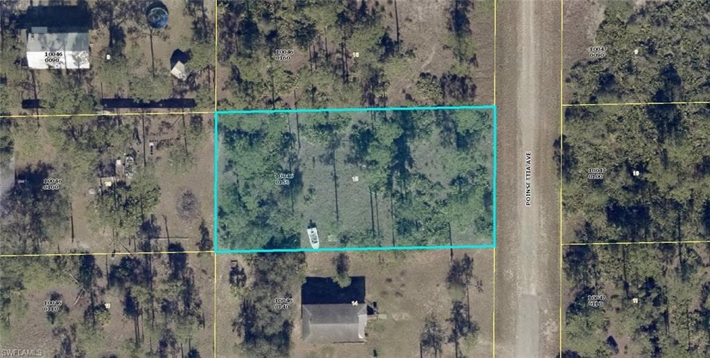 1505 Poinsettia AVE LEHIGH ACRES, FL 33972