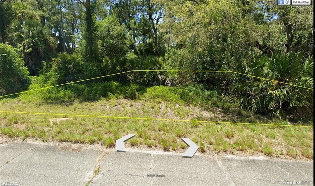 602 Nassau CIR LABELLE, FL 33935