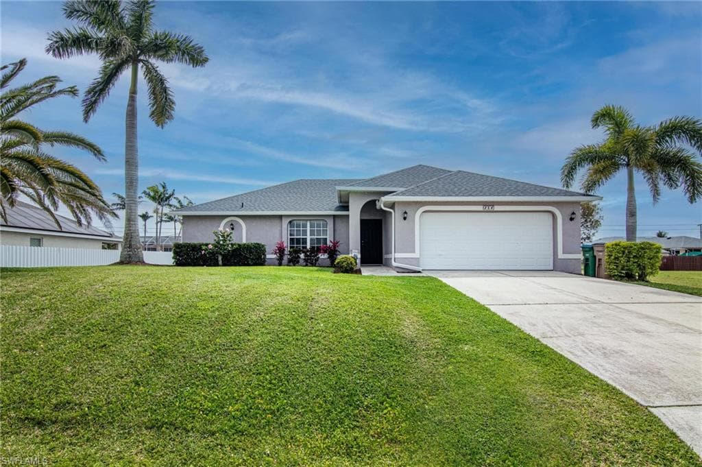 204 NW 7th ST CAPE CORAL, FL 33993