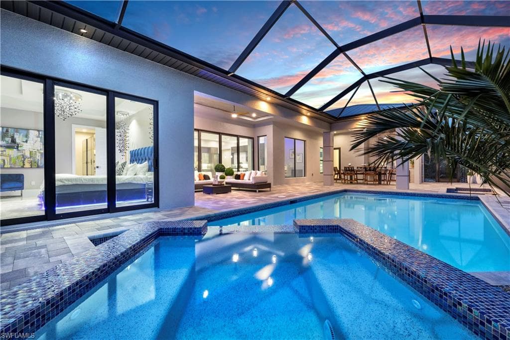 2720 Surfside BLVD CAPE CORAL, FL 33914