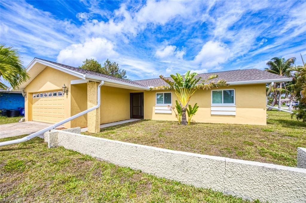 883 Bethany CT S FORT MYERS, FL 33919
